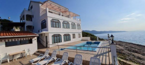 Seaside apartments with a swimming pool Zavalatica, Korcula - 183